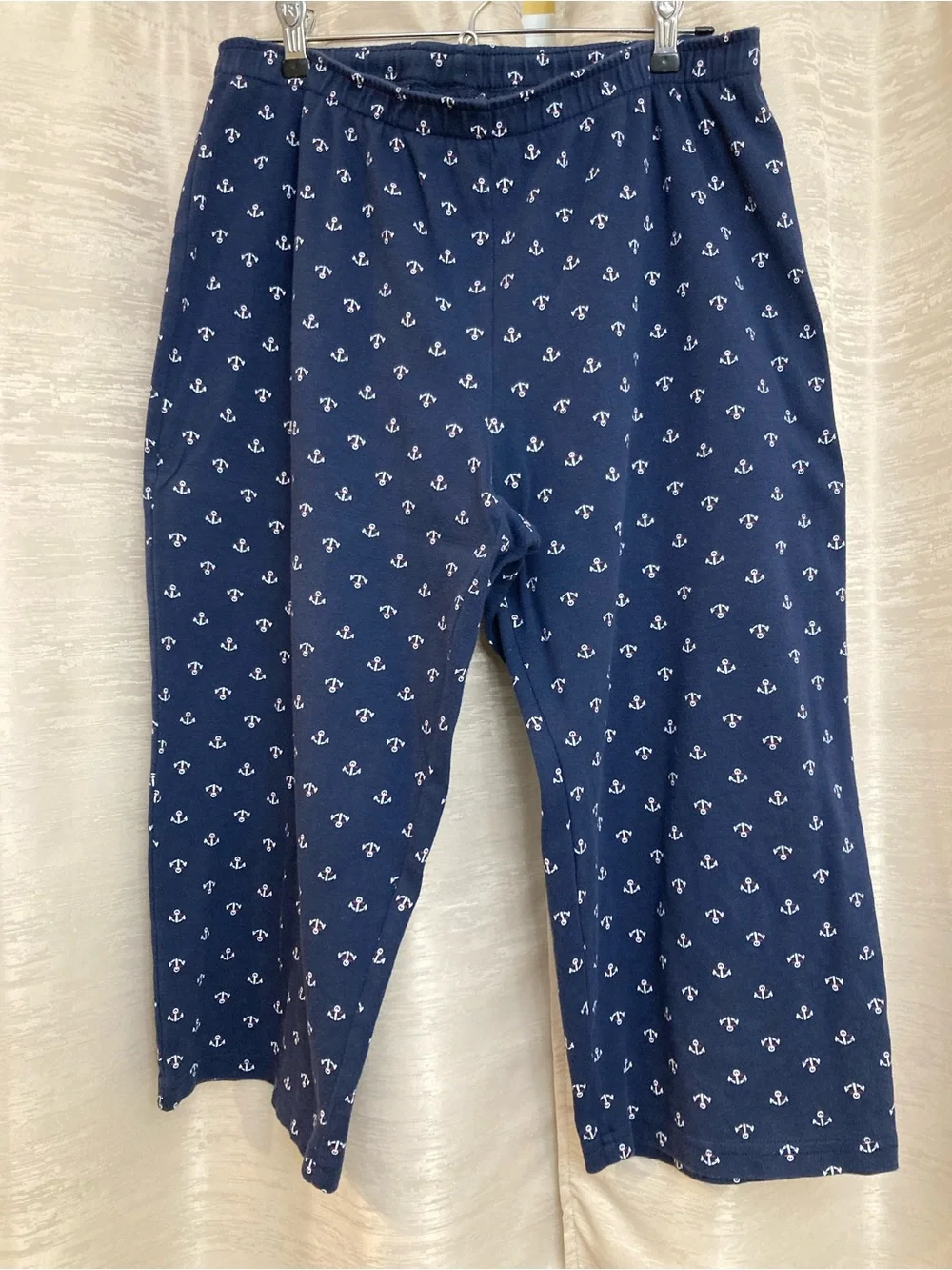 Cathy Daniels Navy with White Anchor Print Capris size L